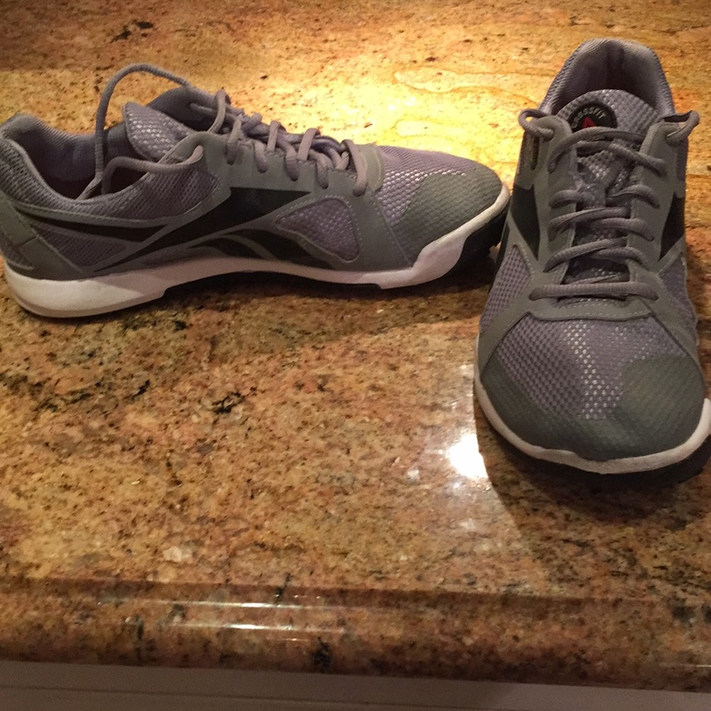 Rebook Nanos